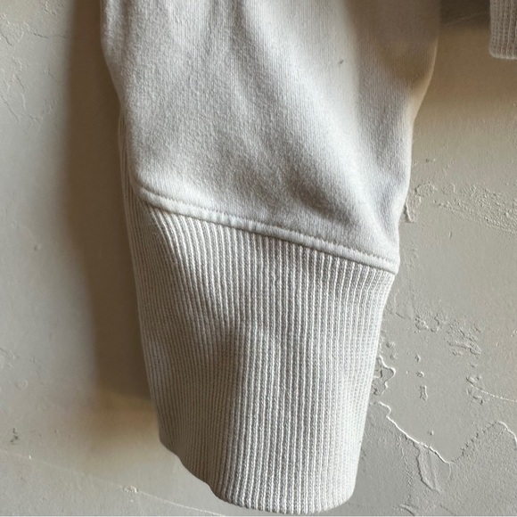 lululemon White Sweatshirt - Picture 11 of 16